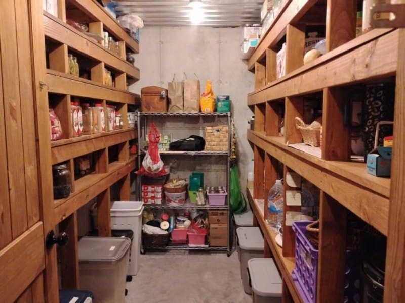 Pantry-Rotated