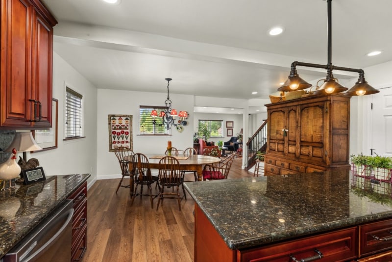 2025-Jun-20-Ben-Hansen-18-Web-Or-Mls-1241-Koontz-Rd-Chehalis-Wa-Luminate-Media-18