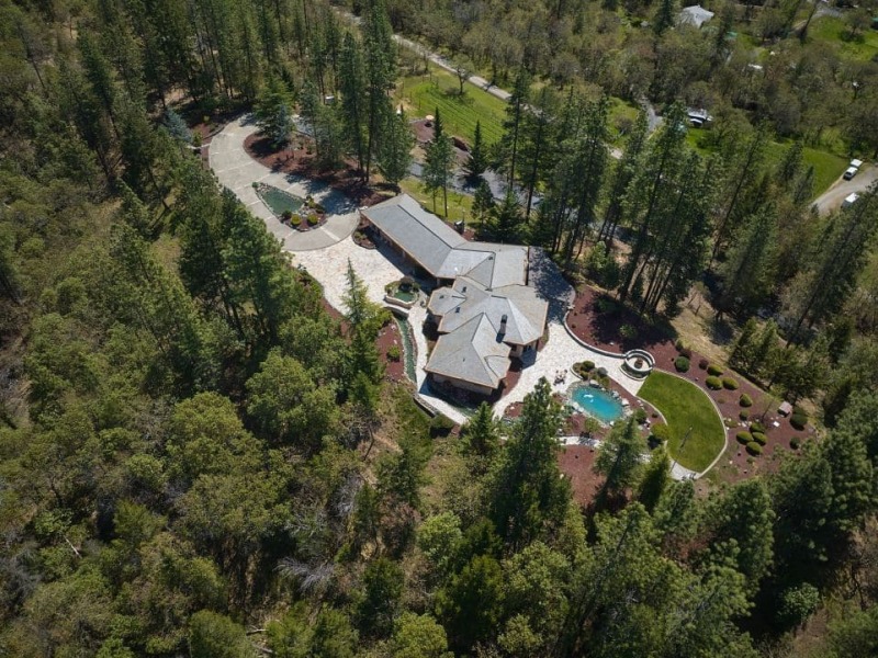 Aerial-Overview of Rogue River Winery