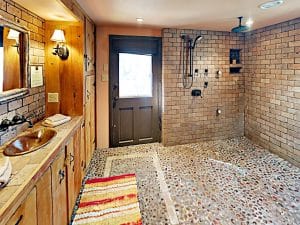 Luxury bath in the Asheville cabin.