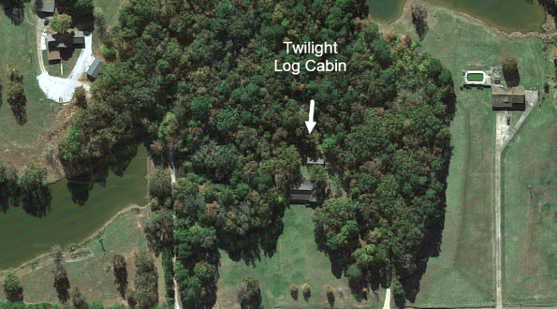 Luchtfoto van Twilight Cabin-instelling.