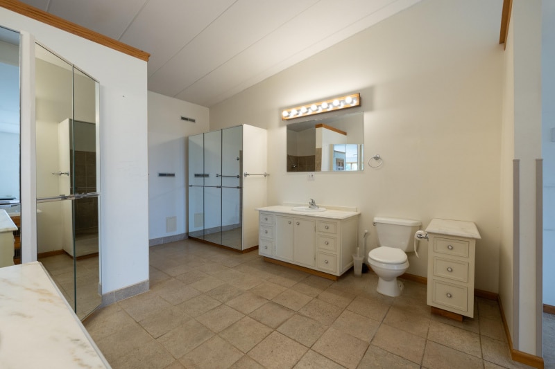 14-Bedroom-2-Ensuite