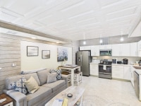 Bungalow-Main-room