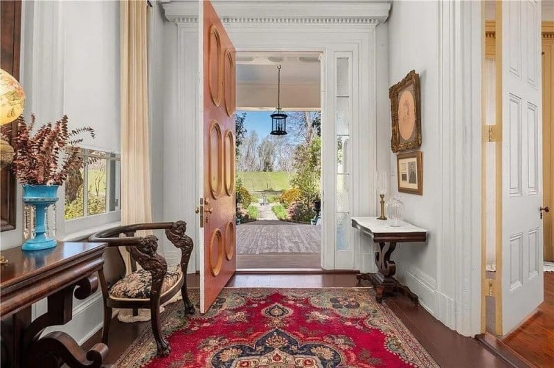 2025-Jul-16-Ruth-May-Foyer-Looking-Out