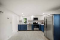 2025-Aug-26-Natalie-10-Kitchen